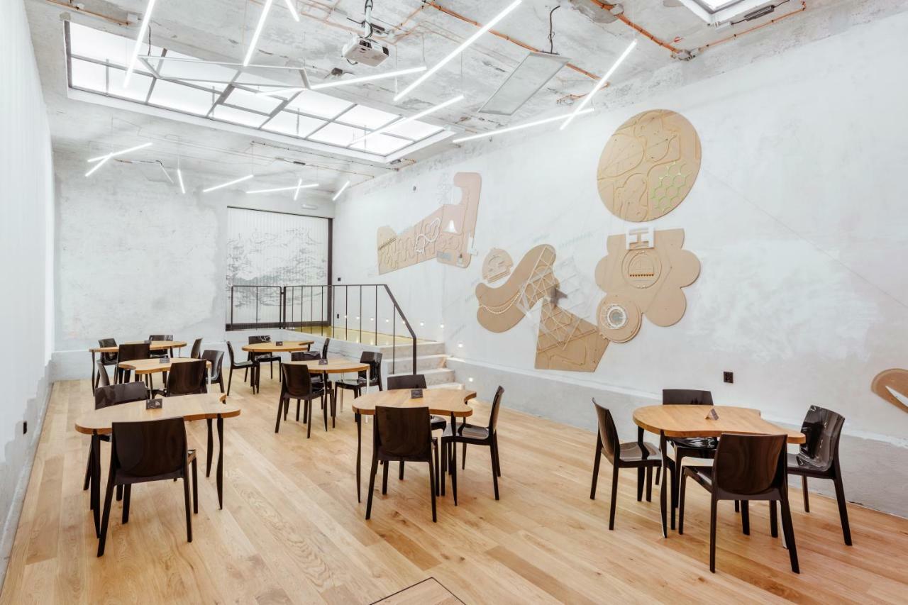 Smarthotel Nezvalova Archa Olomouc Dış mekan fotoğraf
